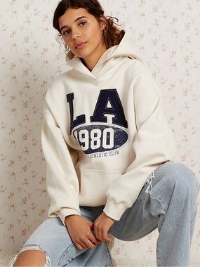 PacSun Woman's White and Navy LA 1980 Pullover Hoodie